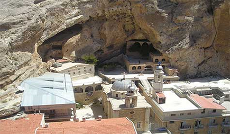 Recuperar Maalula es el regalo a los cristianos en víspera de la Pascua